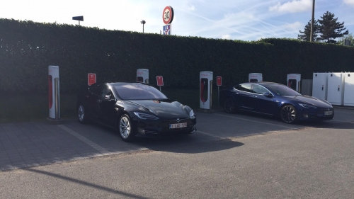 Tesla SCA Lille.jpg